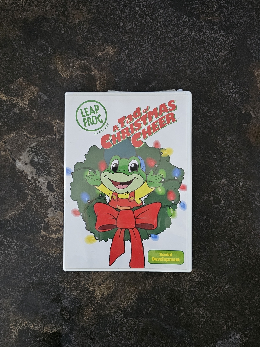 A Tad of Christmas Cheer - Green & Red Holiday Kids Video